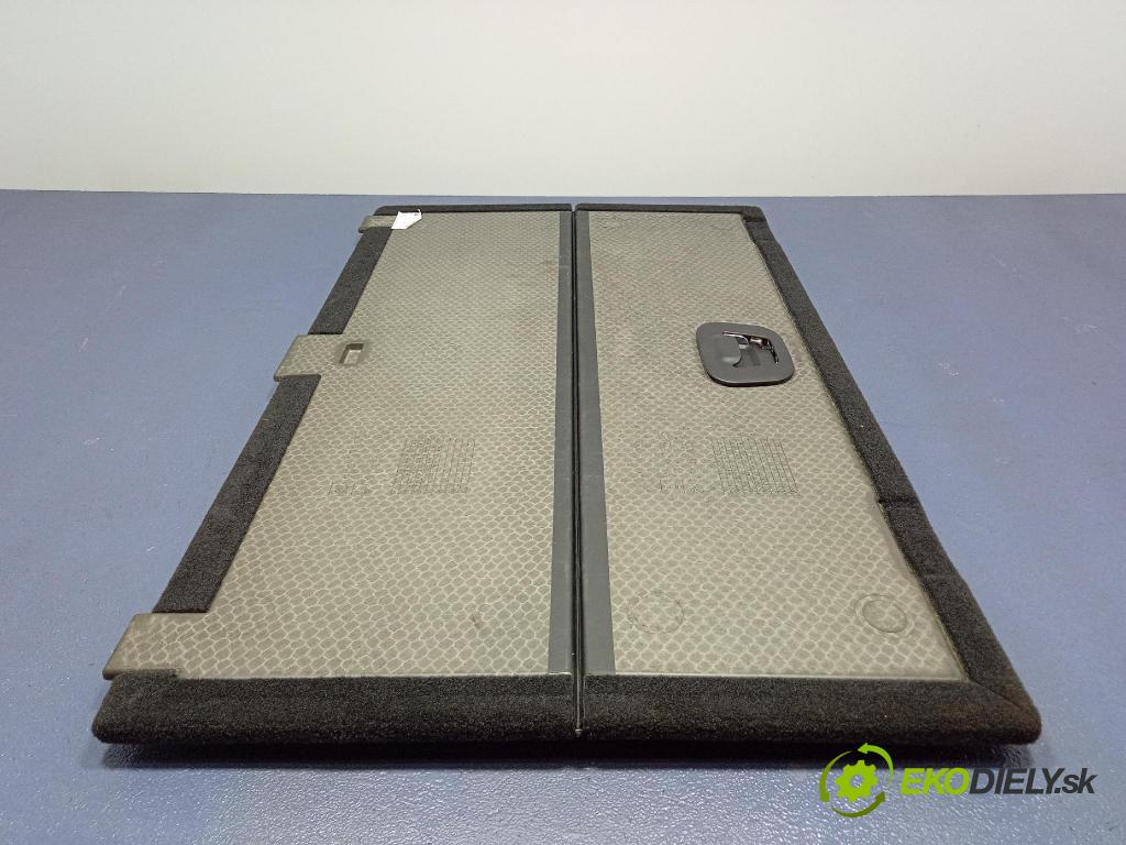 Opel Zafira 2016 Tapacír: kufr 134445314