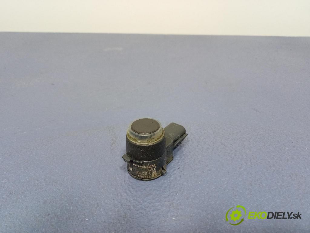 Opel Zafira 2016 snímač / riadiaca jednotka PDC 13300764