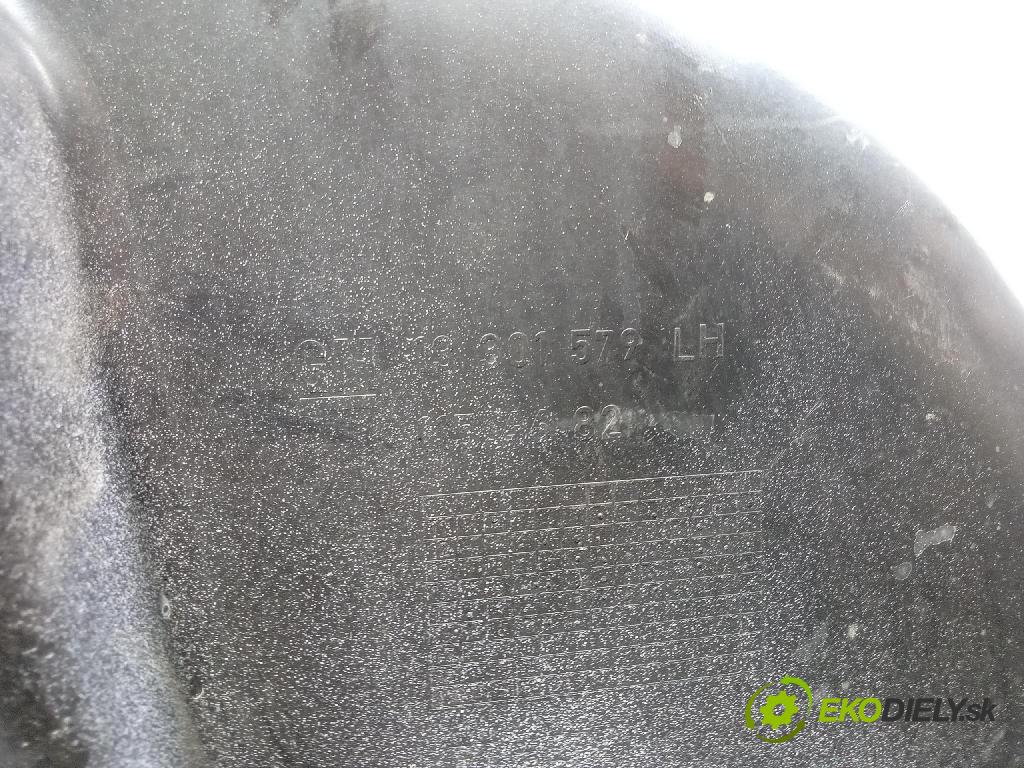 Opel Zafira 2016 blatník: plastický: Zad: 13301579