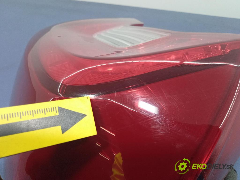 Kia Picanto 2022 světlo Zad: Práva: Mimo: 92402G6000