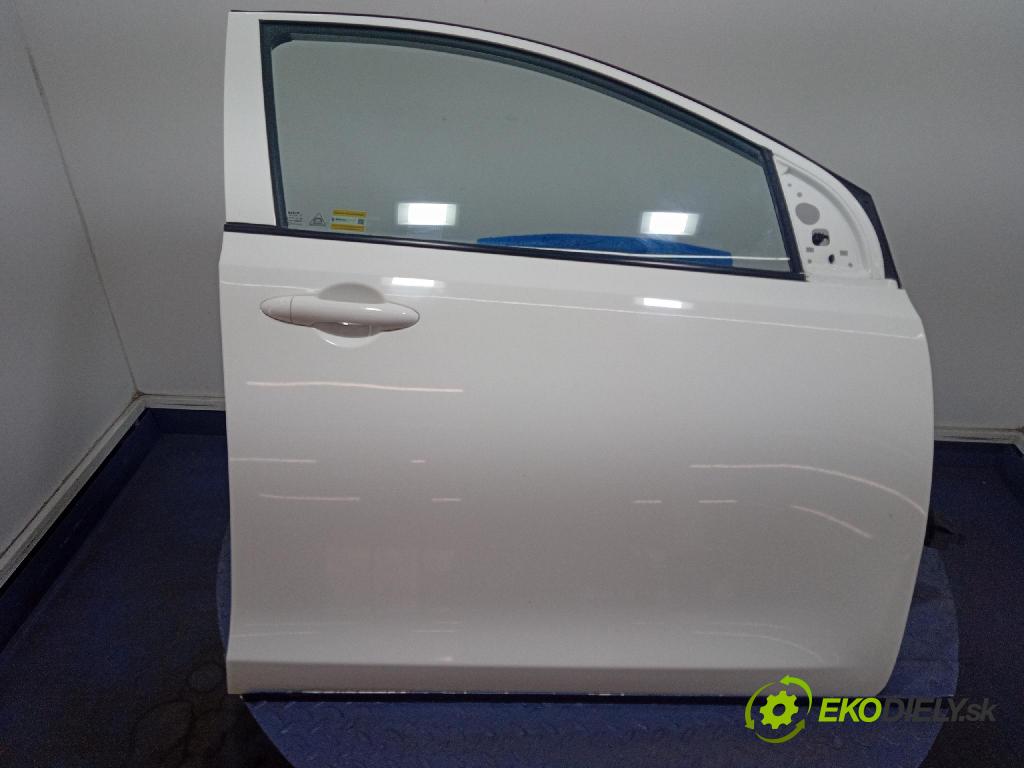 Kia Picanto 2022 dveře před prave