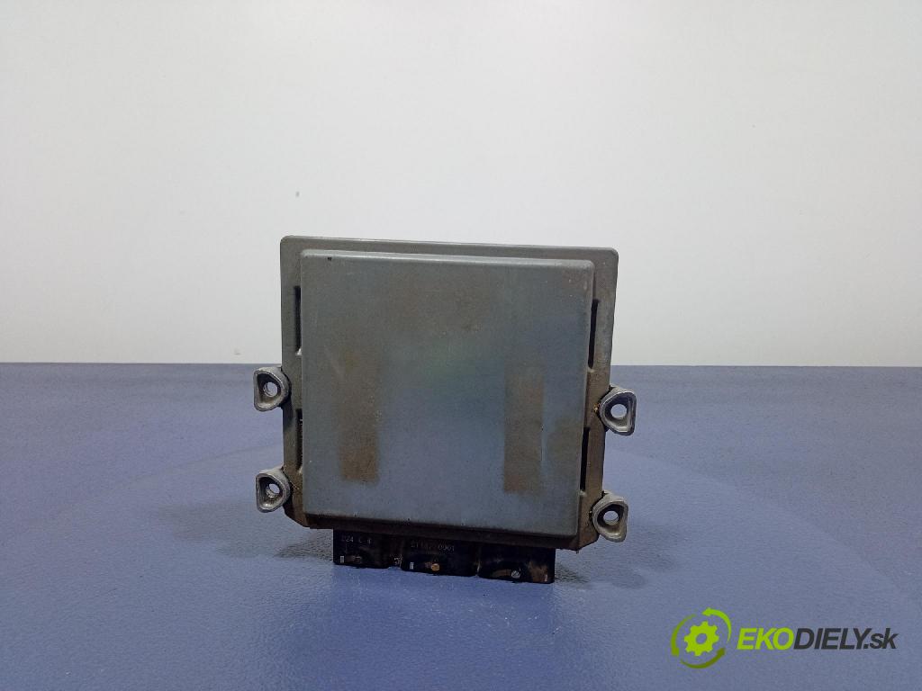 Peugeot 407 2004 řídící jednotka Motor: 9656061280