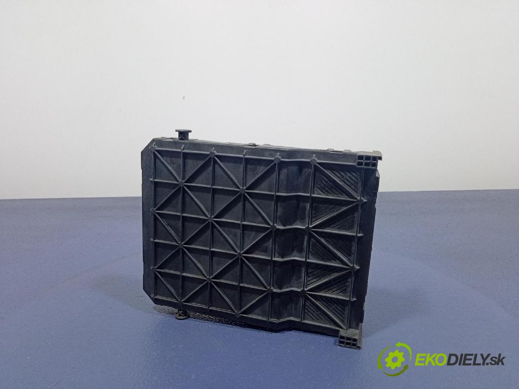 Peugeot 407 2004 skříňka Pojistky 9655221180