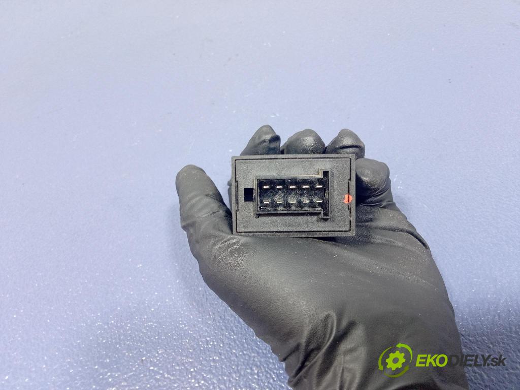 Volvo S60 2002 řídící jednotka 52400006