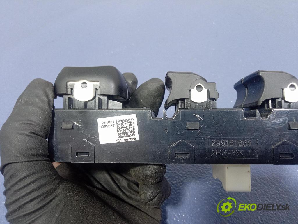 Kia Picanto 2022 Přepínač Sklenka: 93570G6020