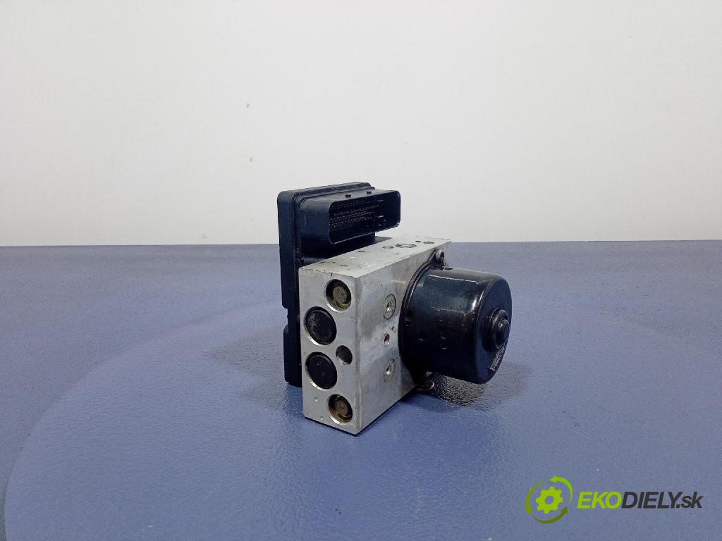 Volvo S60 2002 čerpadlo ABS x 8671224