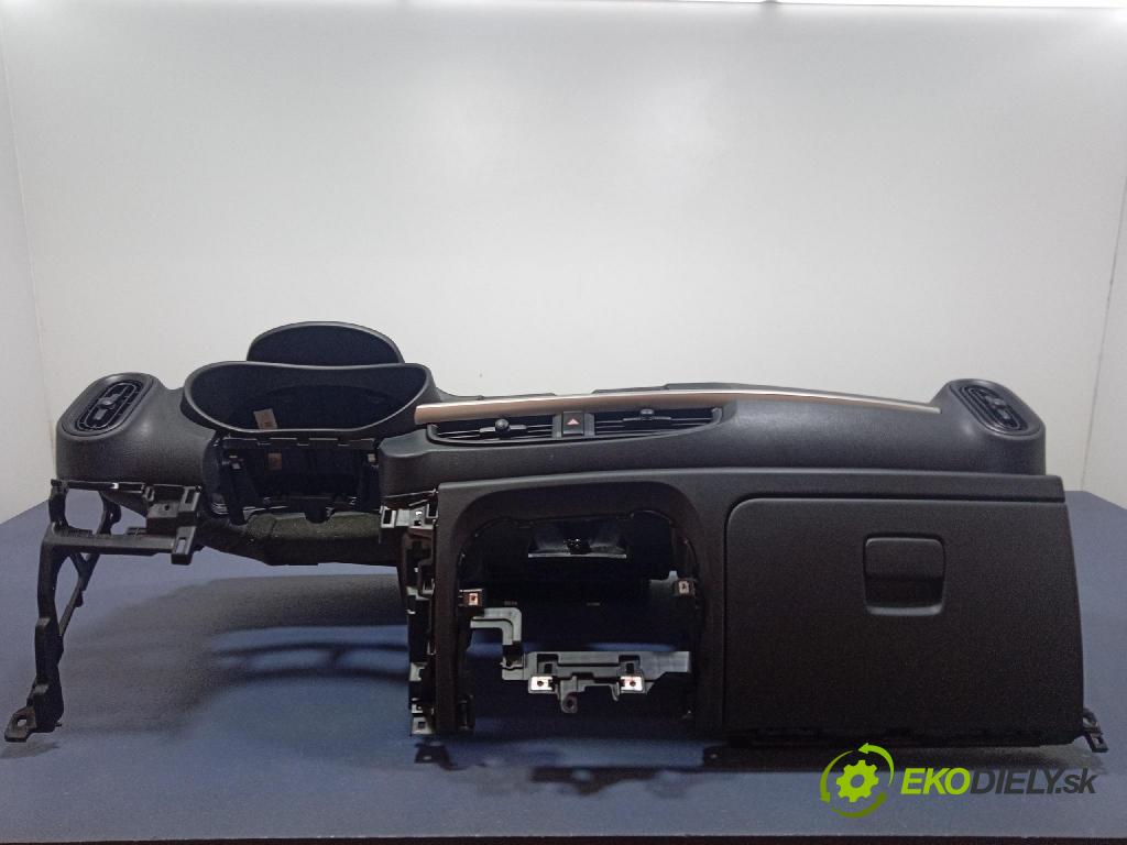 Kia Picanto 2022 kokpit,přistrojova deska 84711G6000