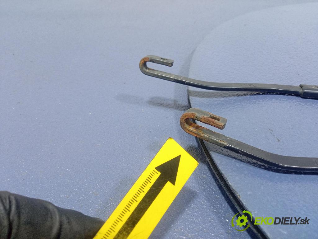 Kia Picanto 2022 Paže: Stěrače: před