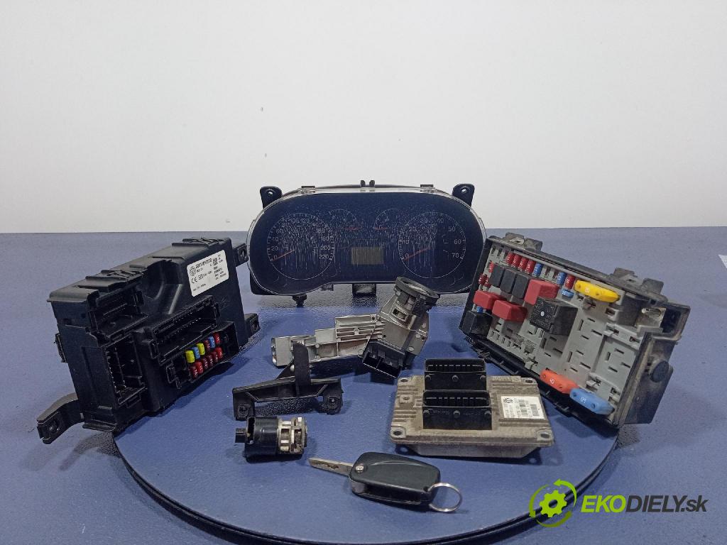 Fiat Punto 2006 řídící jednotka Motor: 51784957