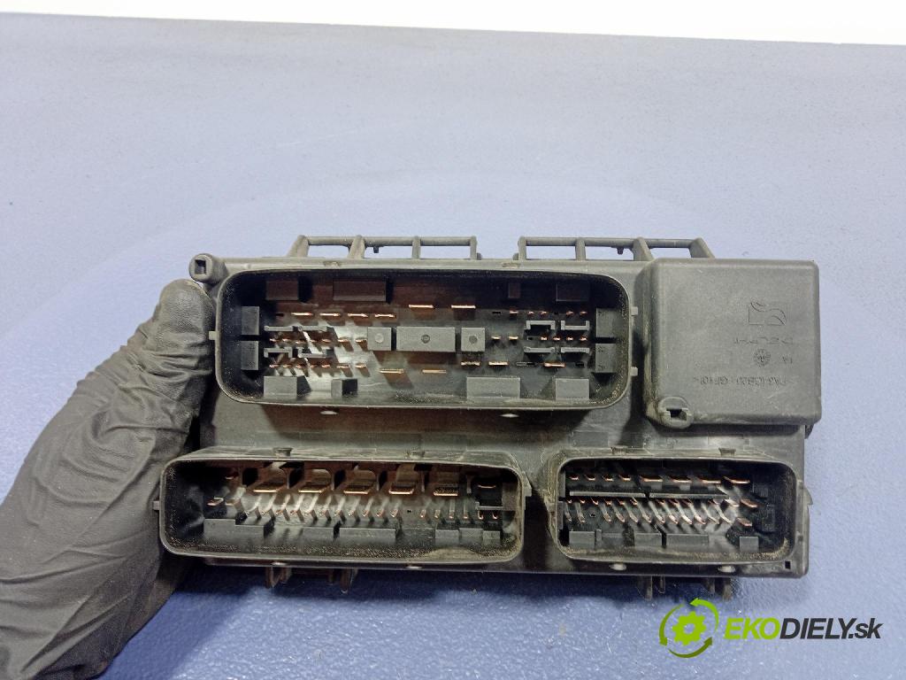 Fiat Punto 2006 řídící jednotka Motor: 51784957