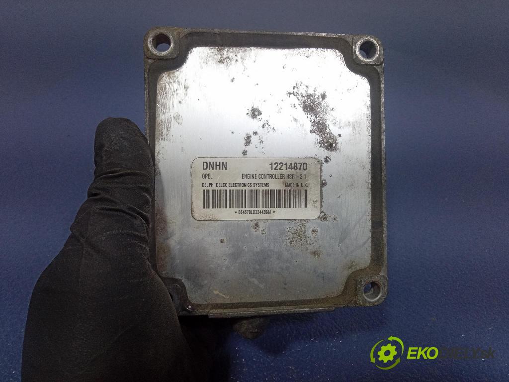 Opel Astra 2003 řídící jednotka Motor: 12214870