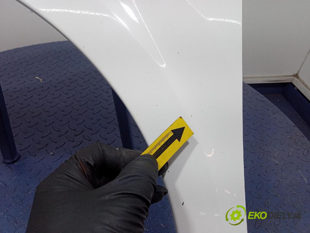 Kia Picanto 2022 blatník Predné Vľavo: