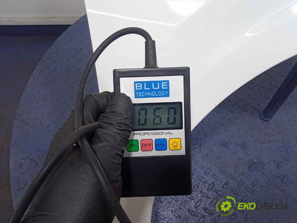 Kia Picanto 2022 blatník Predné v pravo: