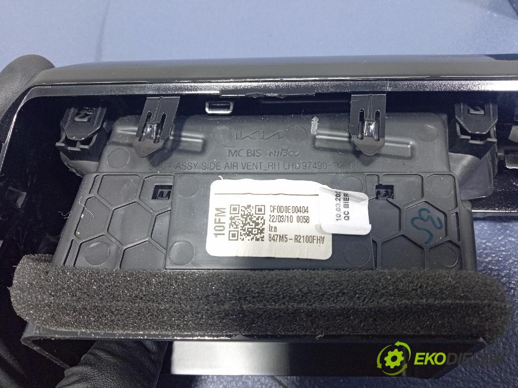 Kia Sportage 2022 Mřížky Proud vzduchu Vzduch: X847M5R2000