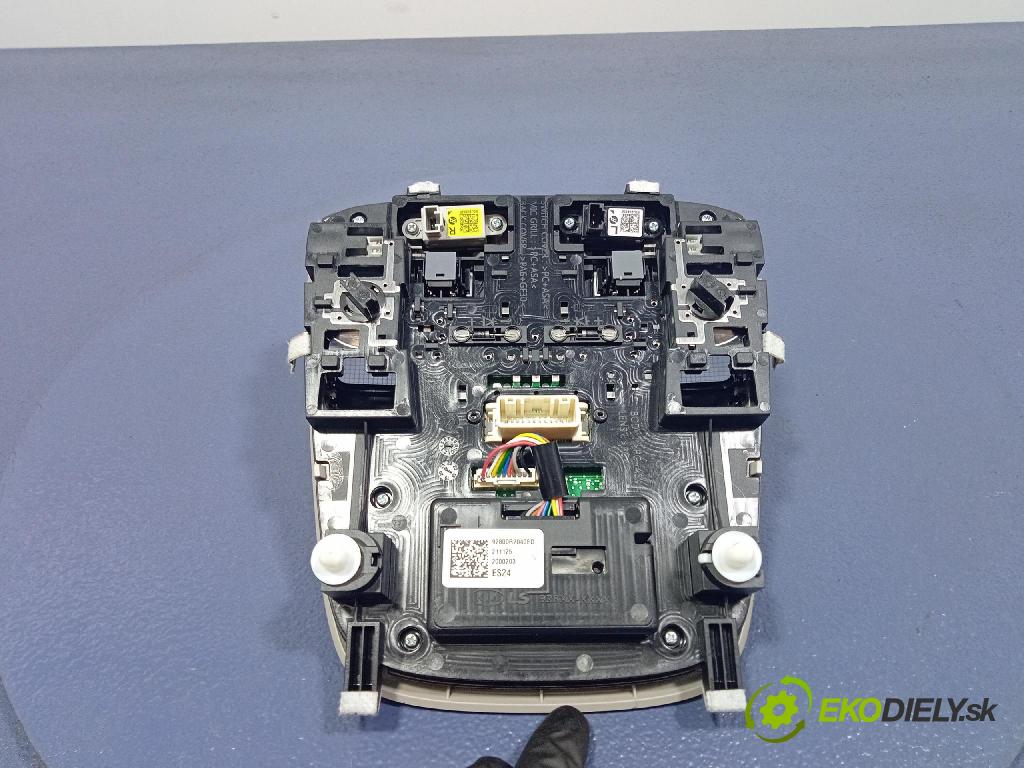 Kia Sportage 2022 Lampy Uvnitř 92800R2040