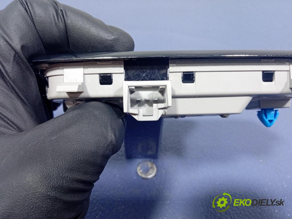 Kia Sportage 2022 Lampy Uvnitř 92850Q5000