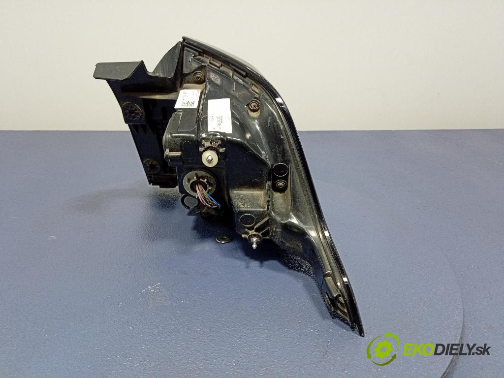 Kia Sportage 2022 světlo Zad: levá Mimo: 92401R2100