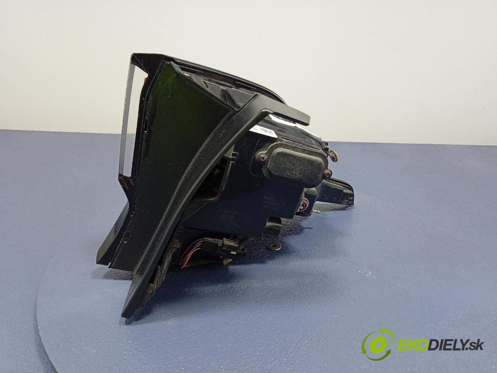 Kia Sportage 2022 světlo Zad: levá Mimo: 92401R2100