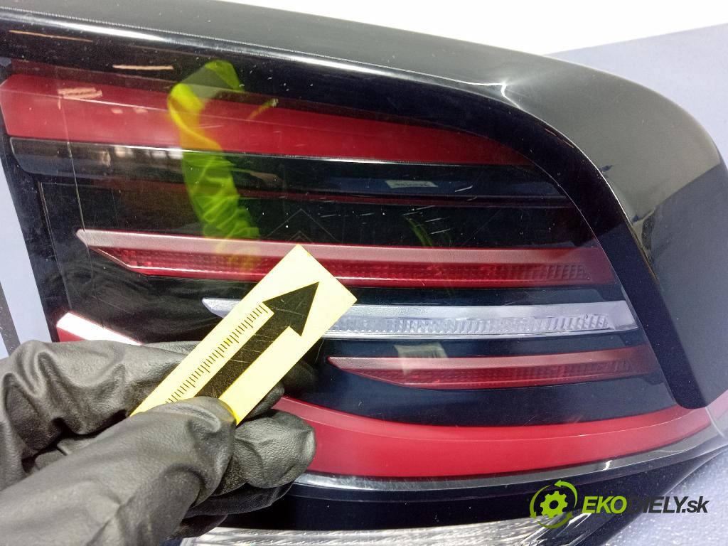 Kia Sportage 2022 světlo Zad: Práva: Mimo: 92402R2100