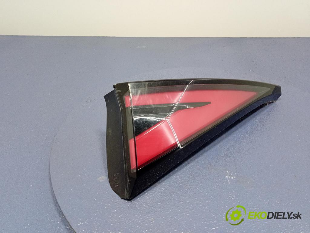 Kia Sportage 2022 světlo Zad: levá Uvnitř 92403R2000