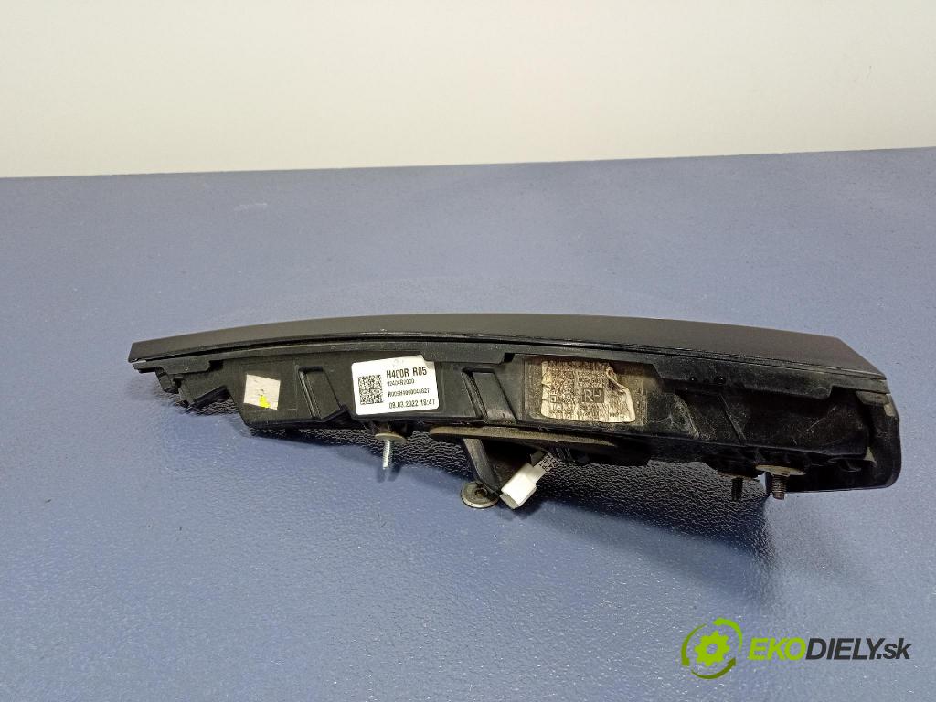 Kia Sportage 2022 světlo Zad: Práva: Uvnitř 92404R2000