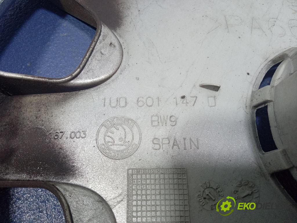 Skoda Octavia 2004 puklica kola: 1U0601147D