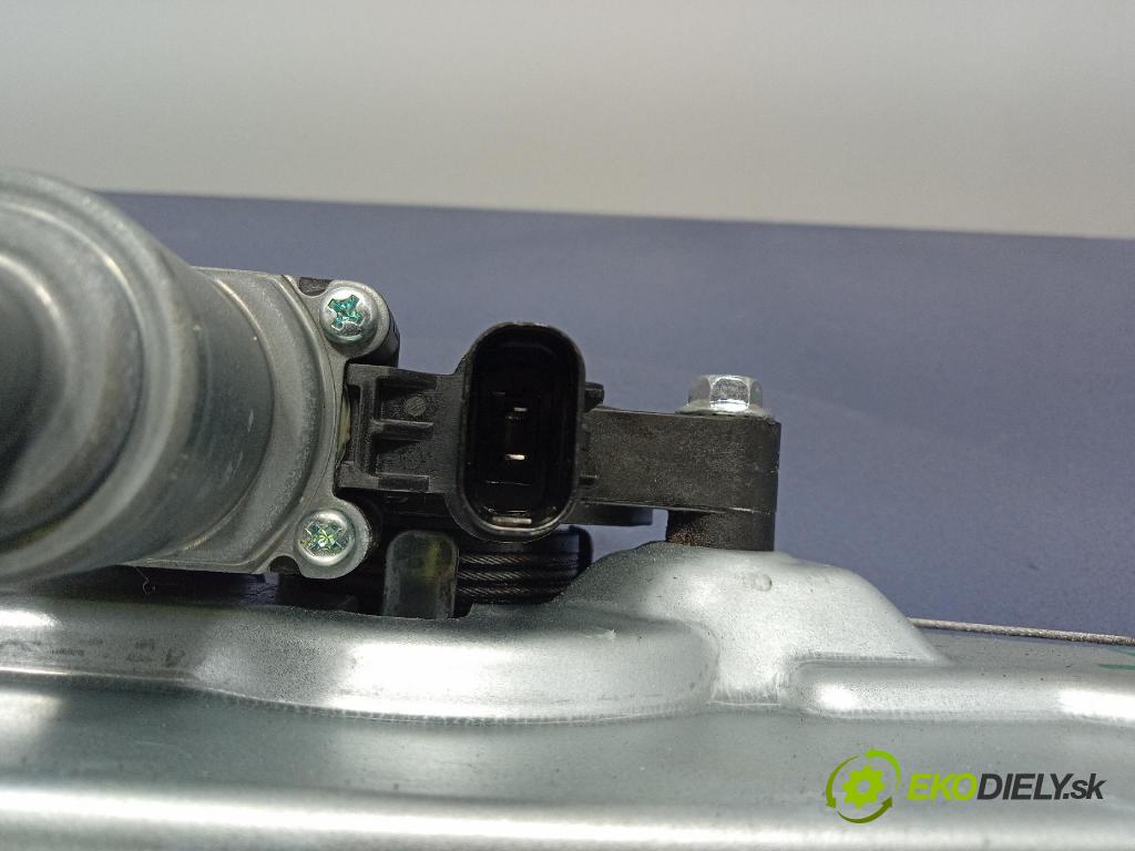 Kia Sportage 2022 mechanismus stahování Sklenka: Zad: v pravo: BA050K0020