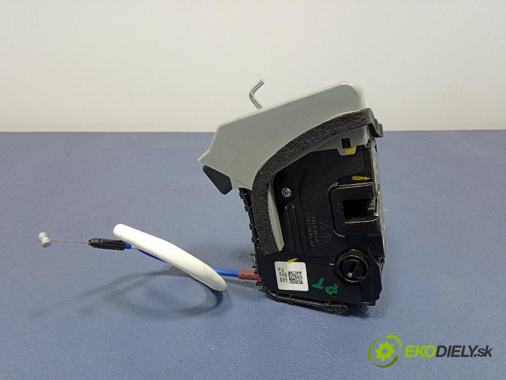 Kia Sportage 2022 zámek dveře Zad: v pravo: 81420R2000