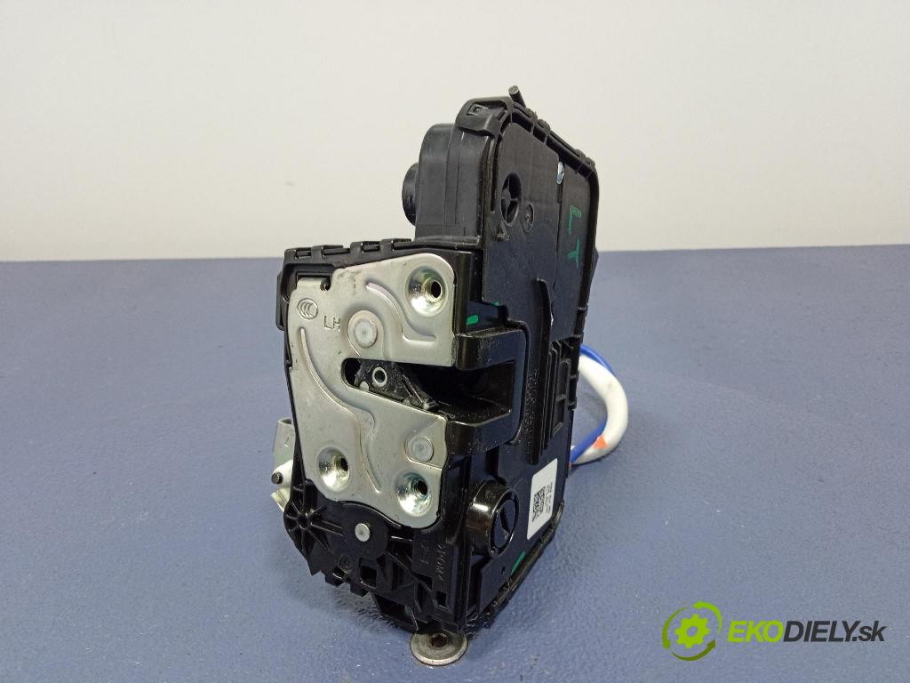 Kia Sportage 2022 zámok dvere zad Vľavo: 81410R2000