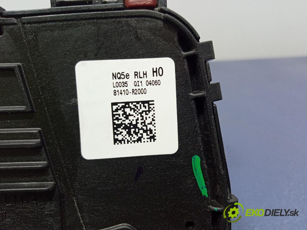 Kia Sportage 2022 zámok dvere zad Vľavo: 81410R2000