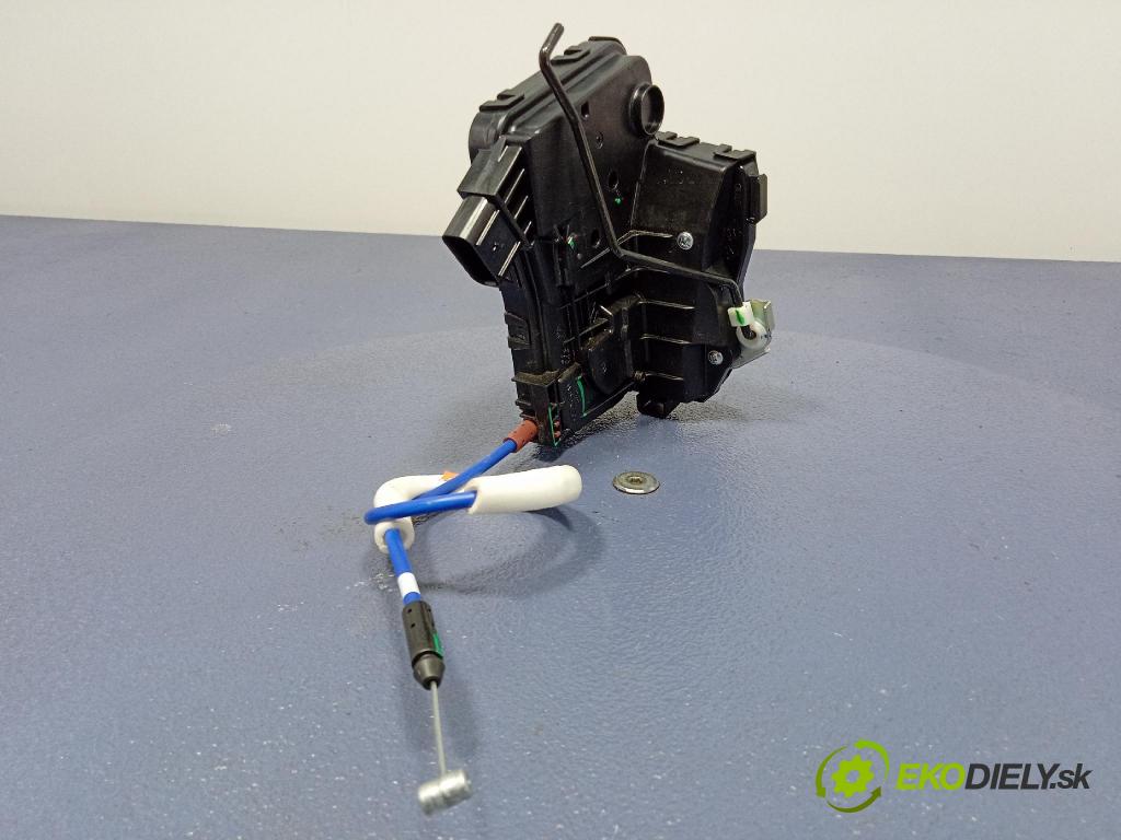 Kia Sportage 2022 zámok dvere zad Vľavo: 81410R2000