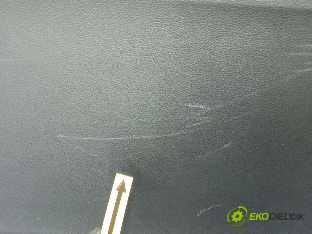 Kia Sportage 2022 Tapacír: kufr 81710R2010