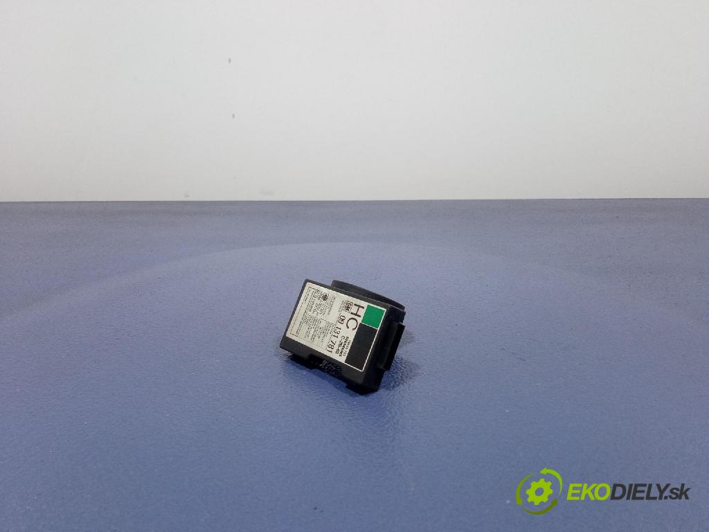 Opel Zafira 1999 řídící jednotka Motor: 09117394