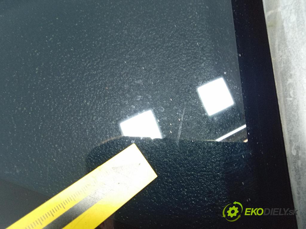 Kia Sportage 2022 sklo dveře Zad: Práva: 83540R2010