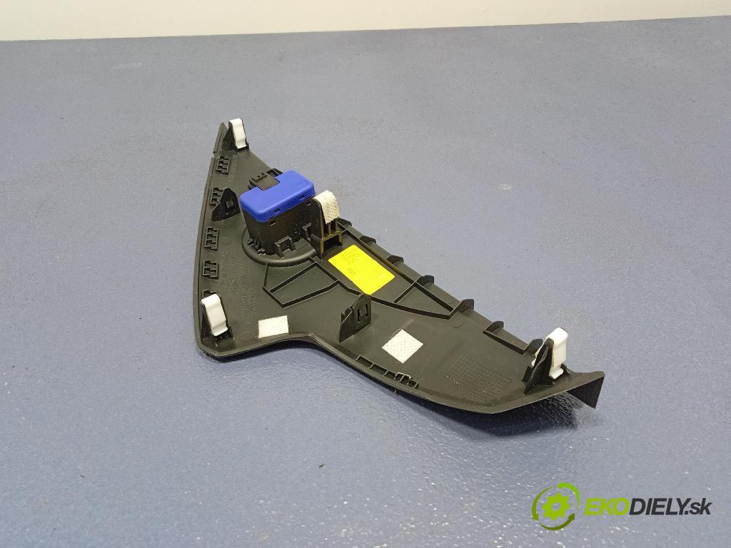 Kia Sportage 2022 kryt Plast: Interiéry: 84785R2100