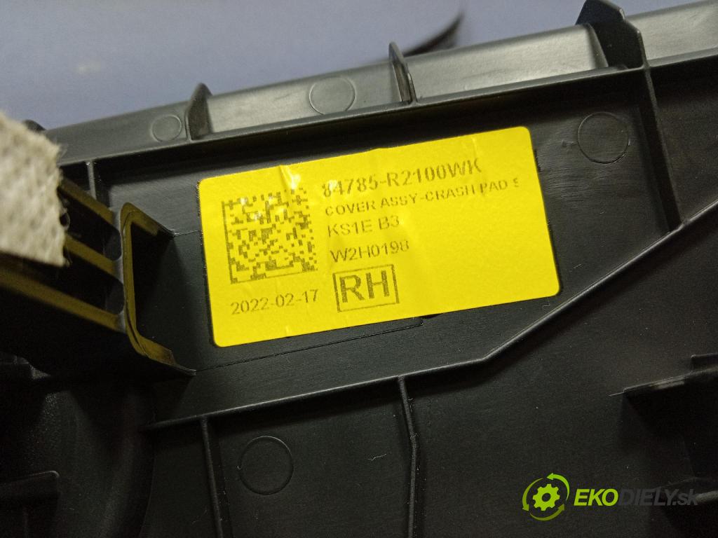 Kia Sportage 2022 kryt Plast: Interiéry: 84785R2100