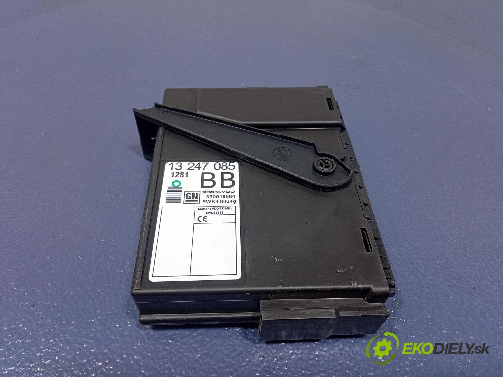 Opel Meriva 2008 riadiaca jednotka Motor: 55353613