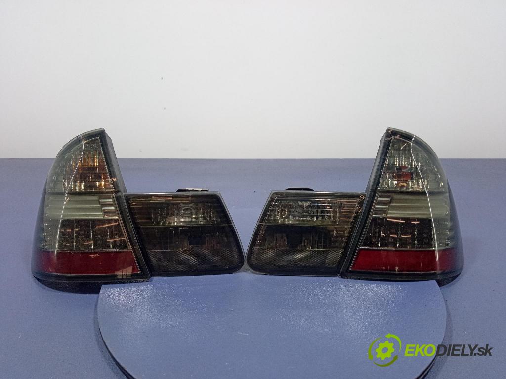 Bmw Seria 3 2002 svetlo / reflektor zad ľavá Vonkajsia: SK1611 10399SW