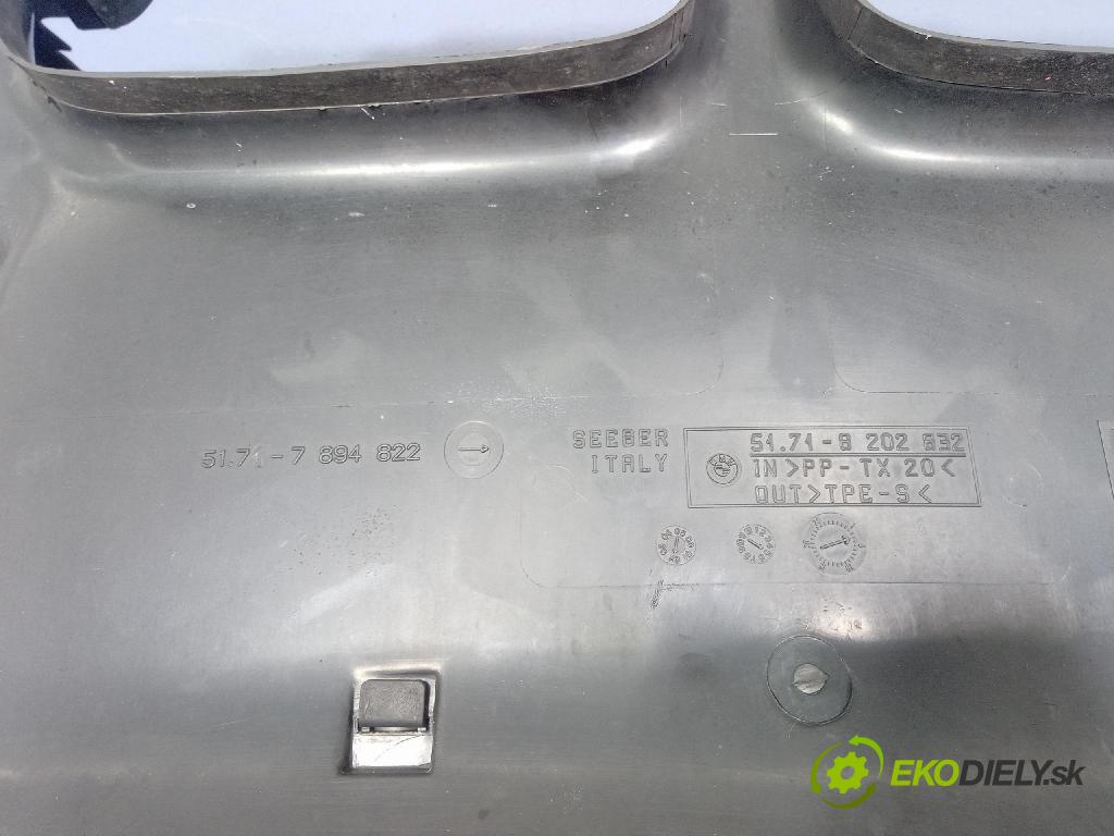 Bmw Seria 3 2002 Vstup: Vzduch: 8202832