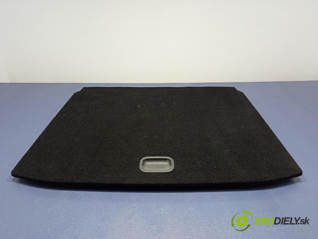 Kia Sportage 2022 koberec do auta 85715R2000