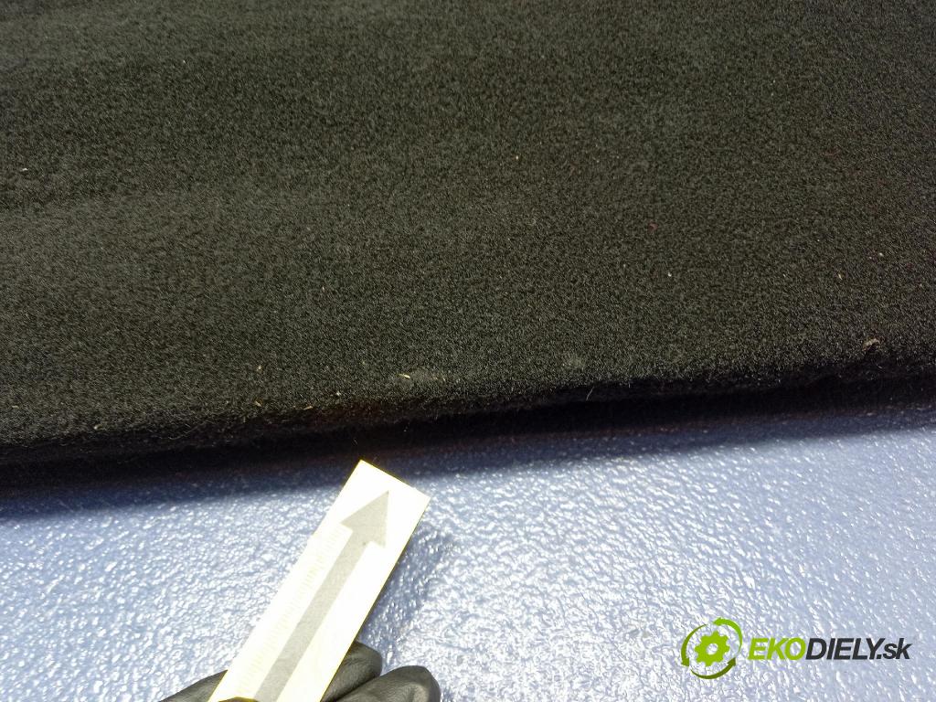 Kia Sportage 2022 koberec do auta 85715R2000