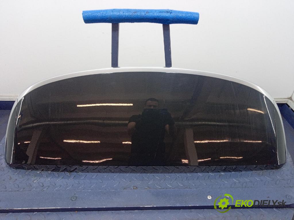 Kia Sportage 2022 spoiler 87210-R2000
