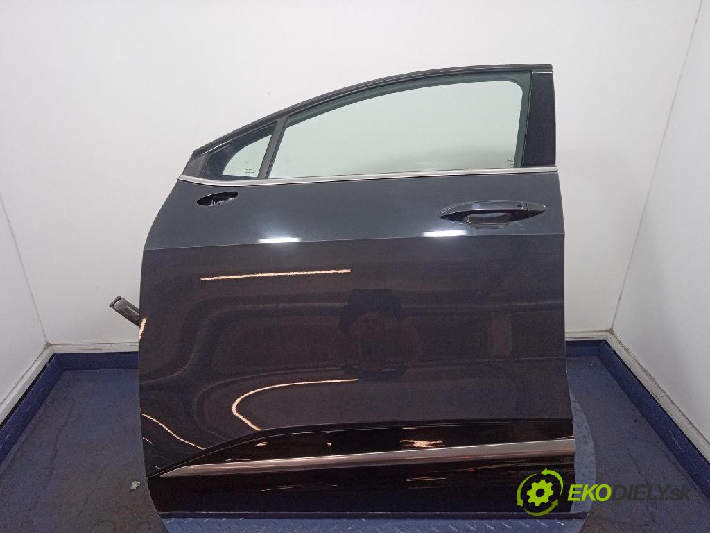 Kia Sportage 2022 dveře před Vlevo, odjet: