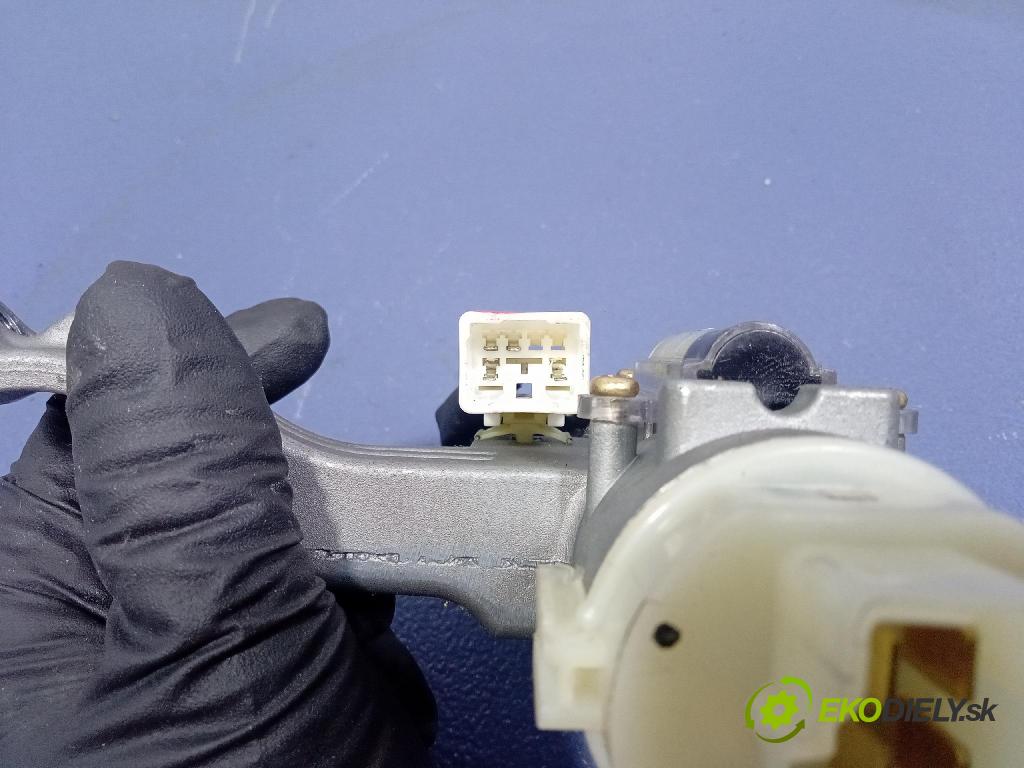 Kia Rio 2006 Spínač zapaľovania: