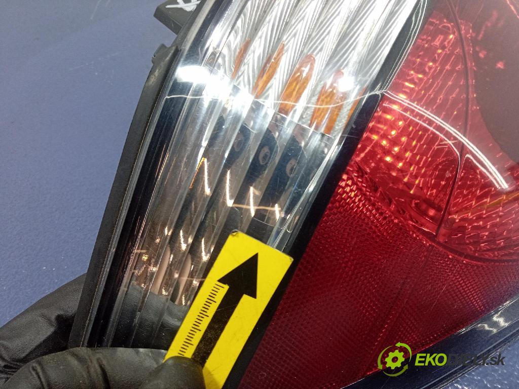 Kia Rio 2006 světlo Zad: levá Mimo: 92401-1G2