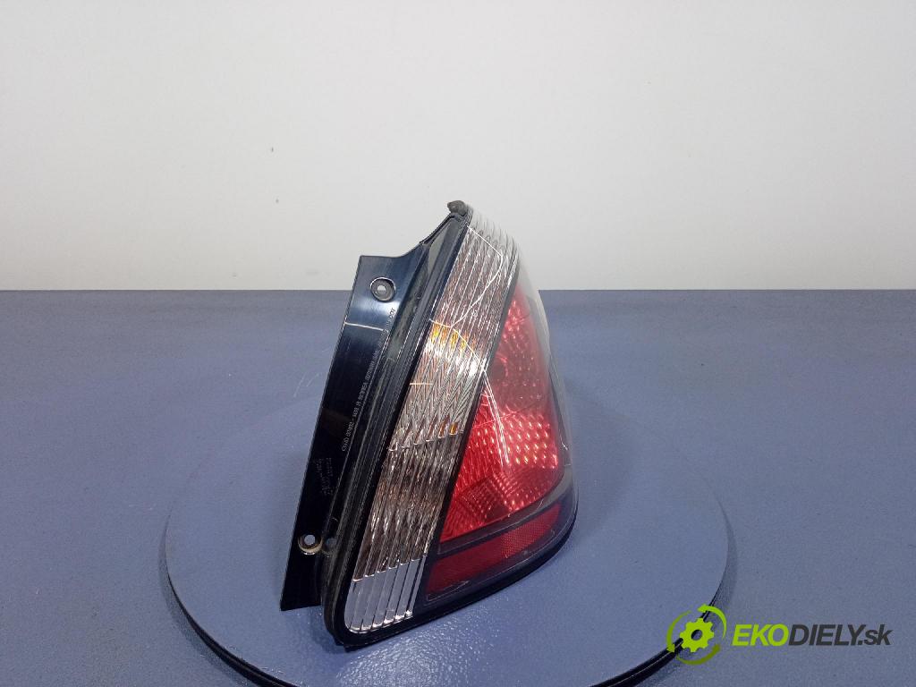Kia Rio 2006 světlo Zad: Práva: Mimo: 92402-1G2