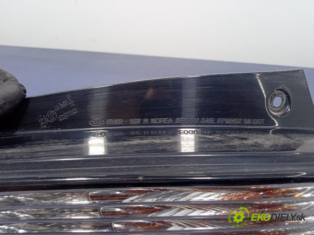 Kia Rio 2006 světlo Zad: Práva: Mimo: 92402-1G2