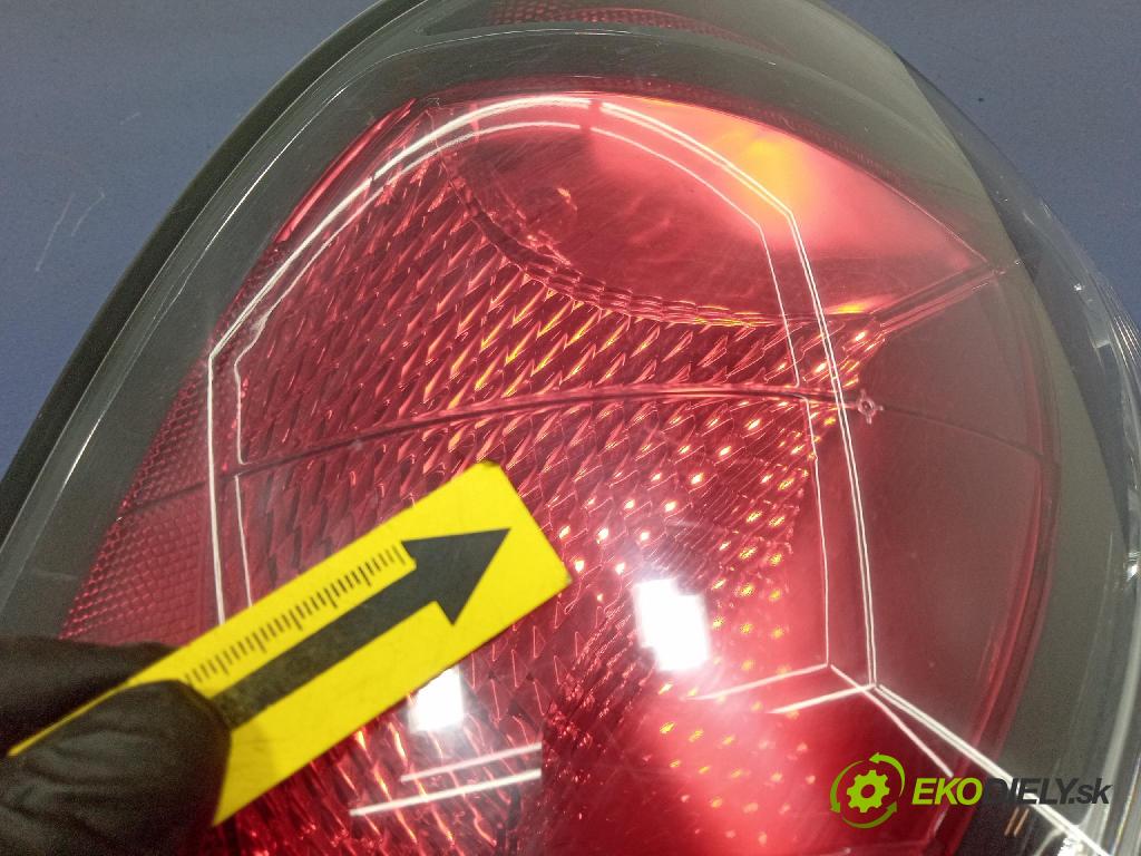 Kia Rio 2006 světlo Zad: Práva: Mimo: 92402-1G2