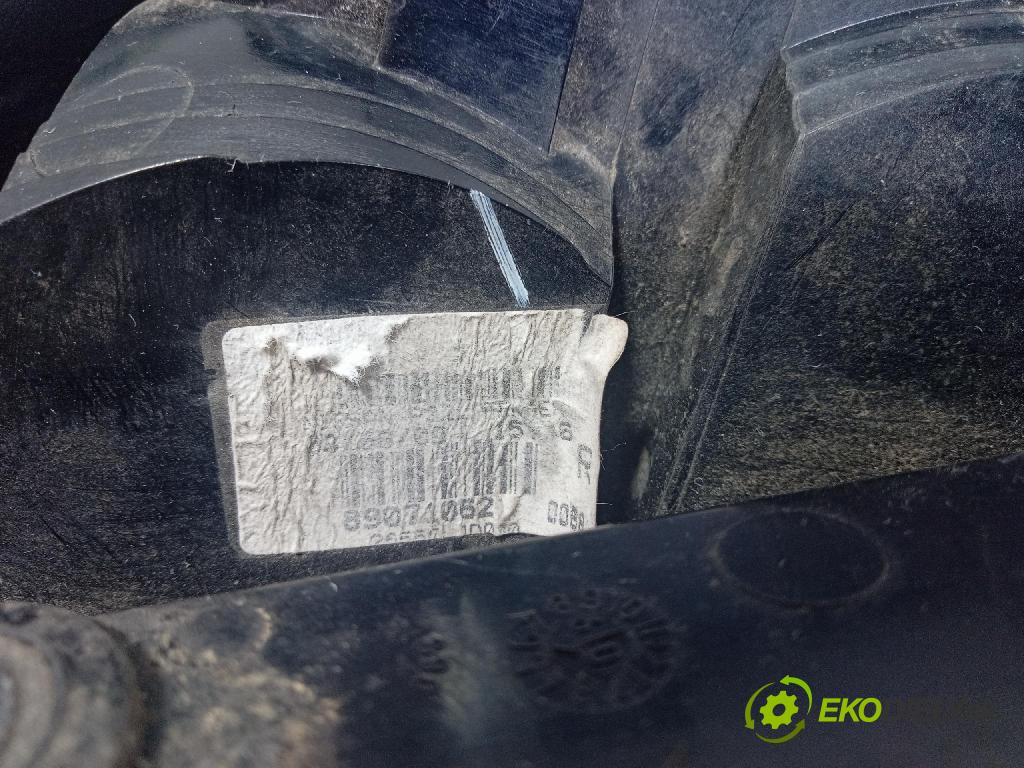 Nissan Qashqai 2009 svetlo / reflektor zad Prava: Vonkajsia: 89071062