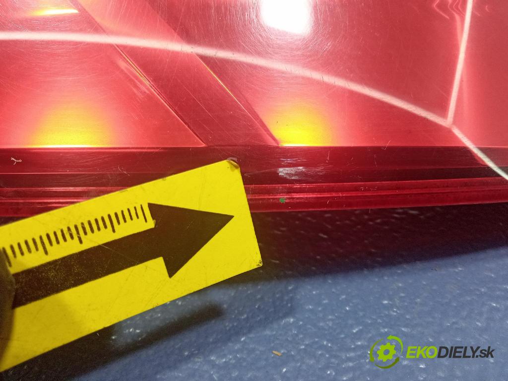 Nissan Qashqai 2009 světlo Zad: Práva: Mimo: 89071062